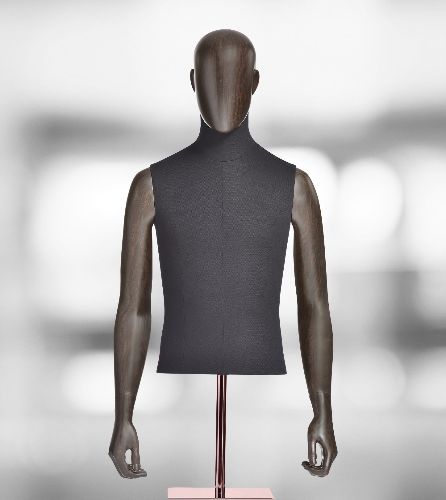 49_Bust_TM_76742202_6